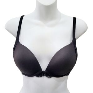 Victoria's Secret Dream Angels Push Up Black Lace Bra Size: 34C